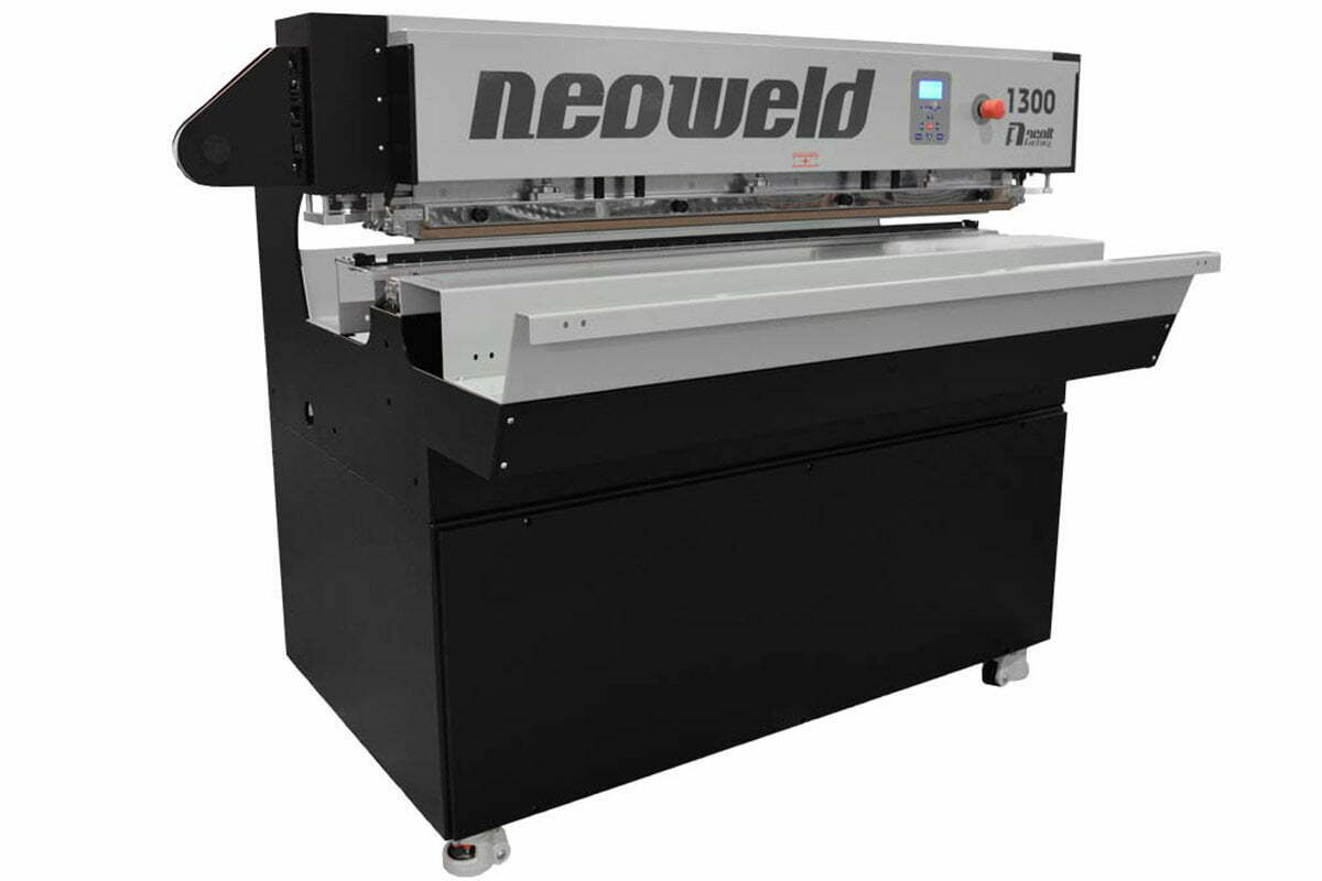 header-img-neolt-neoeyelet-machine
