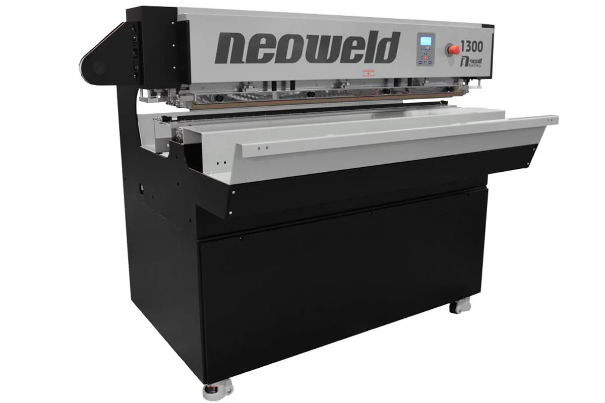 header-img-neolt-neoeyelet-machine